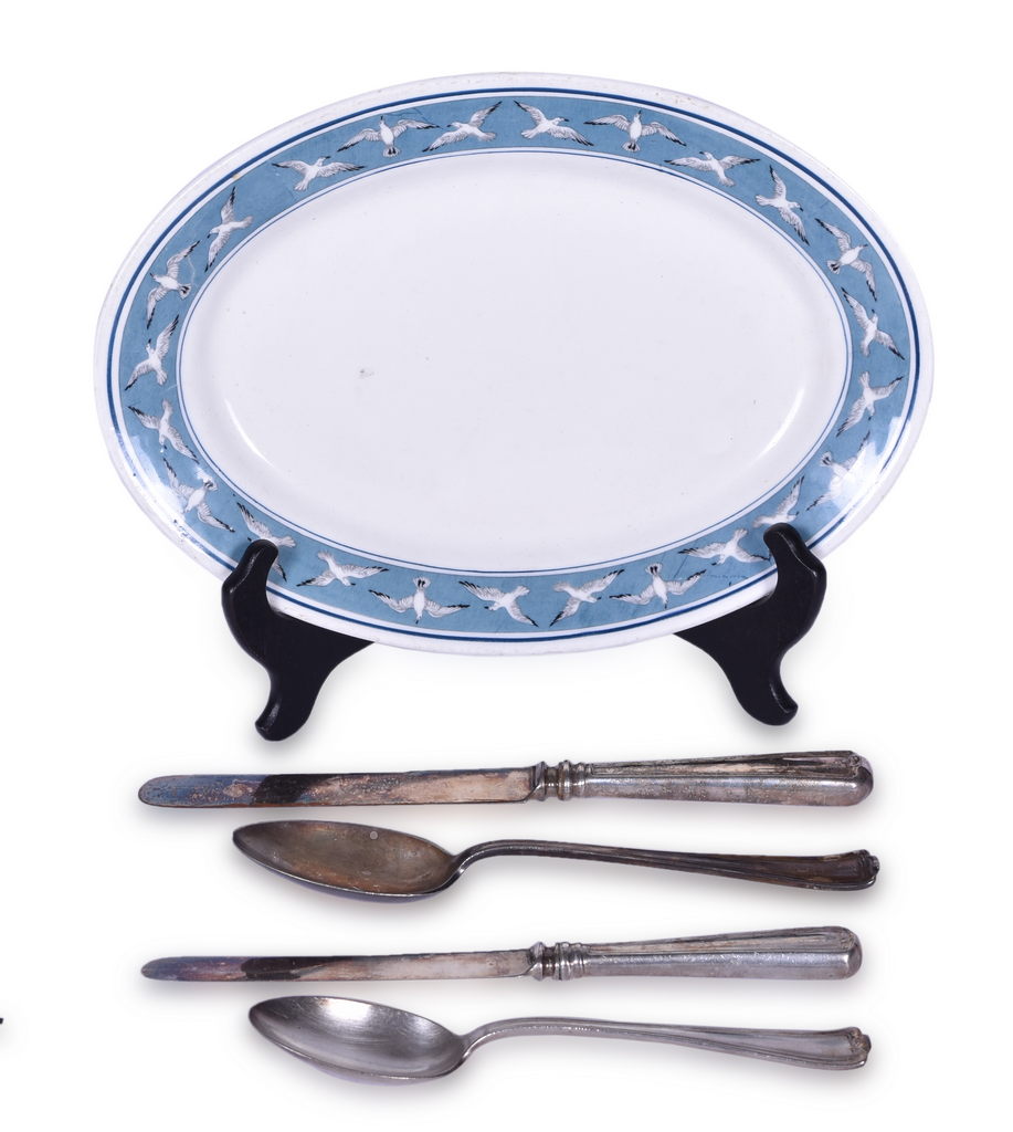 8575 - Five Pieces of Central Railroad of New Jersey Cromwell Flatware and Oval Seagull China Platter thumbnail