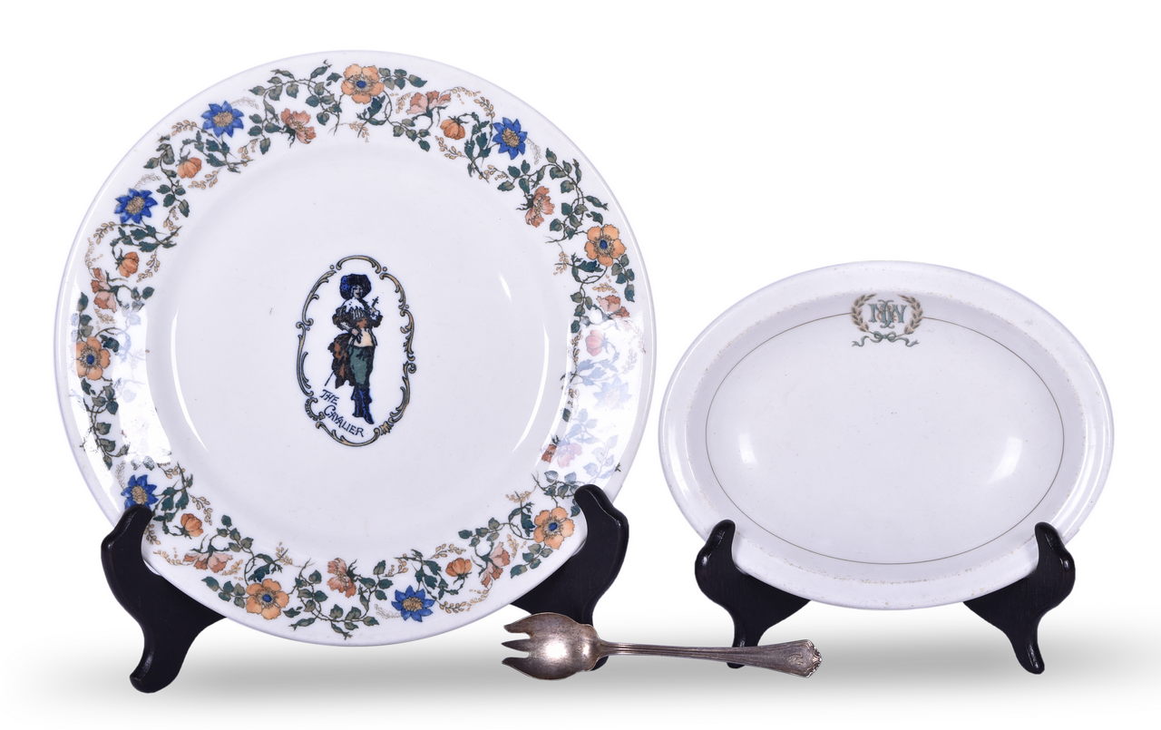 8577 - Three Norfolk & Western Railroad Dining Car Items - Silver Spork, Bristol Oval Bowl, and The Cavalier Plate thumbnail