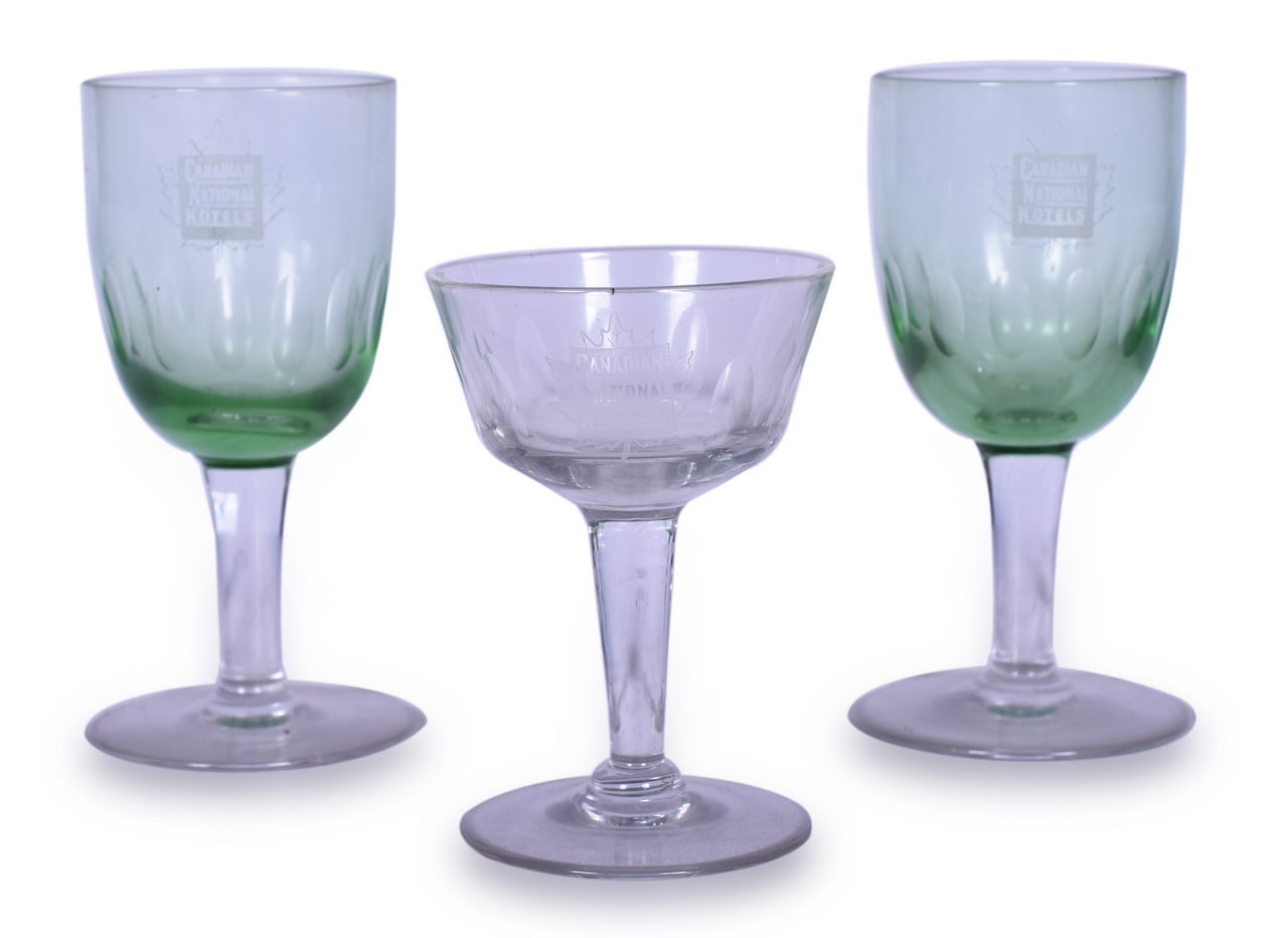 8629 - Canadian National Railways and Hotels Stemmed Liquor Glasses thumbnail