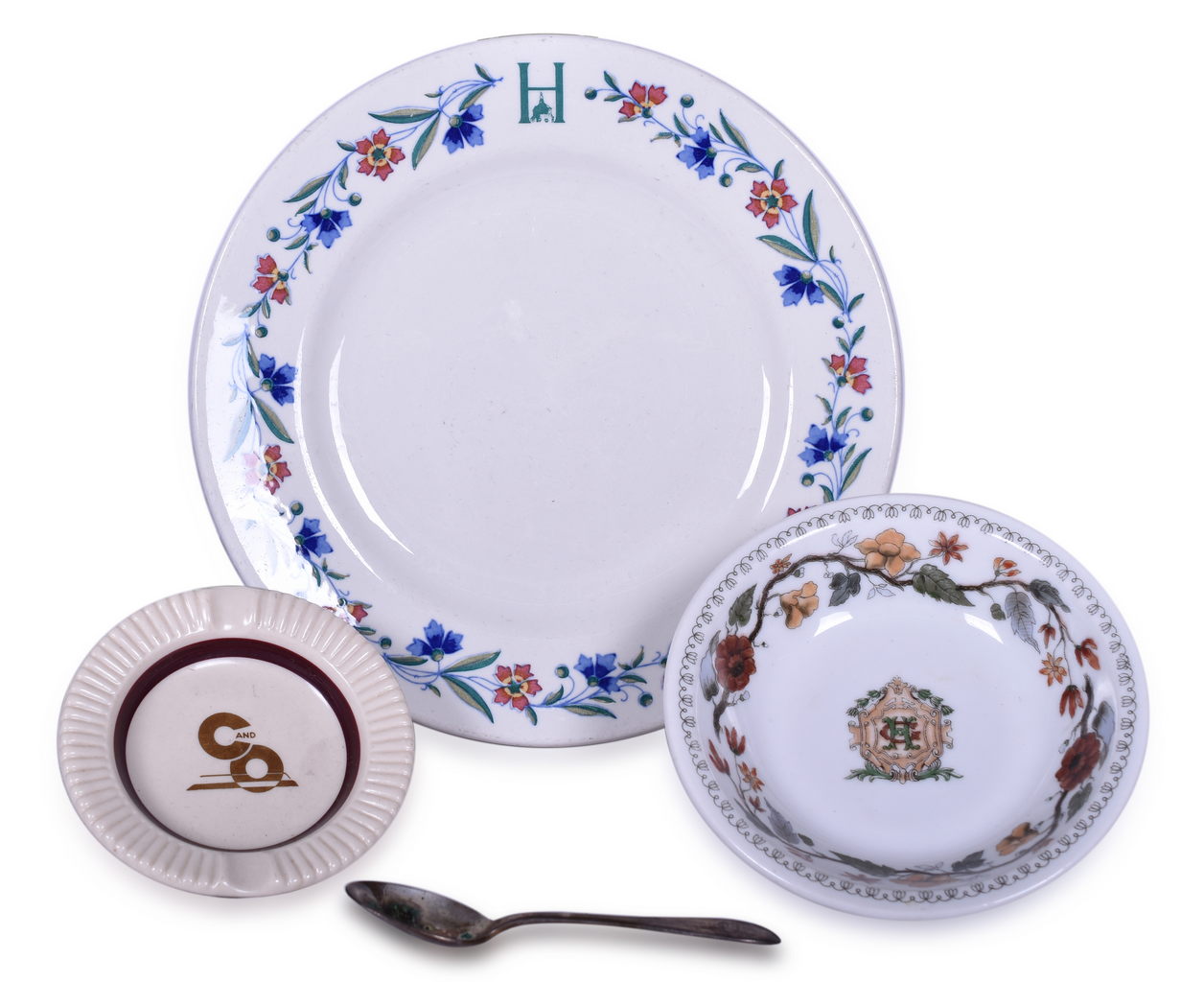 8643 - Four Chesapeake & Ohio Railroad and Hotel Items - Parliament Ash Tray, Greenbrier Silver Spoon, Greenbrier Bowl, and Homestead Plate thumbnail