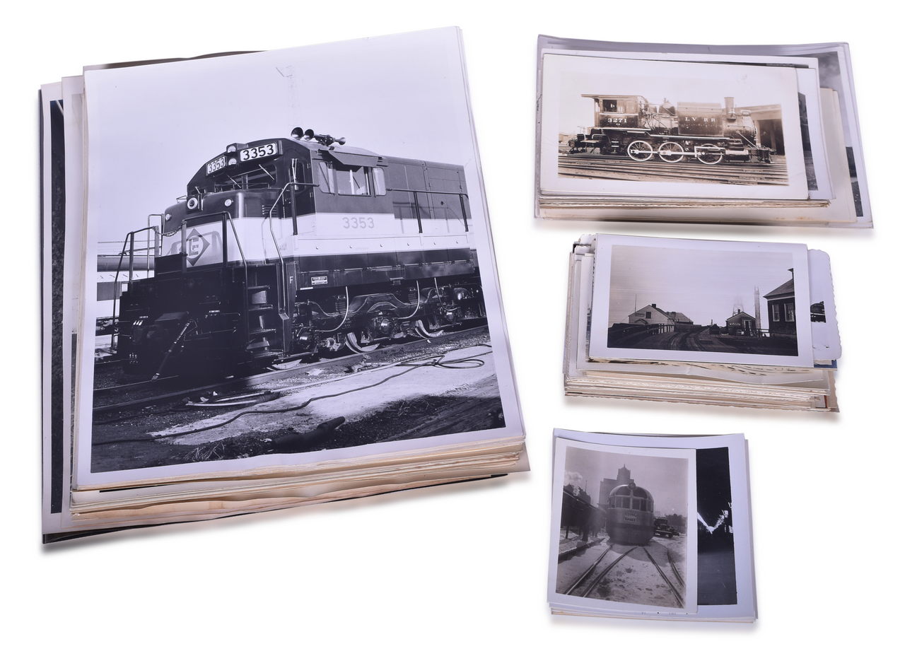 1054 - 131 Black & White Railroad Photographs - Pennsylvania, Lackawanna, Southern Pacific, Santa Fe, and more thumbnail