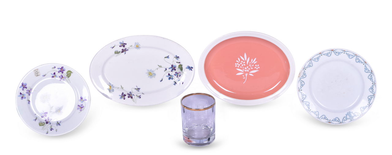 1059 - Five Pieces of Midwest Railroad China and Glass - Rock Island, Burlington Route, Illinois Central, and Chicago Northwestern thumbnail