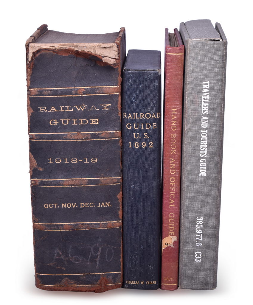 1135 - Four Late 1800s And Early 1900s Railroad And Traveler Guide Books thumbnail
