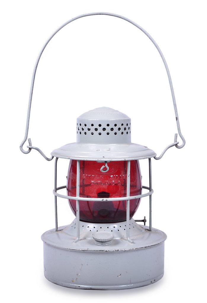 1162 - Restored C.T. Company Embury Manufacturing Lantern thumbnail