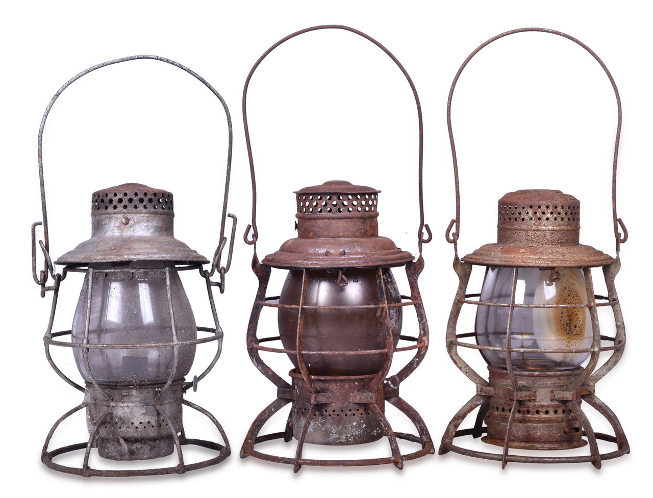 1169 - Three Adlake Railroad Lanterns - Rock Island Lines Clear Globe, Unmarked Rayo No. 39 Clear Globe, And Unmarked Clear Globe thumbnail