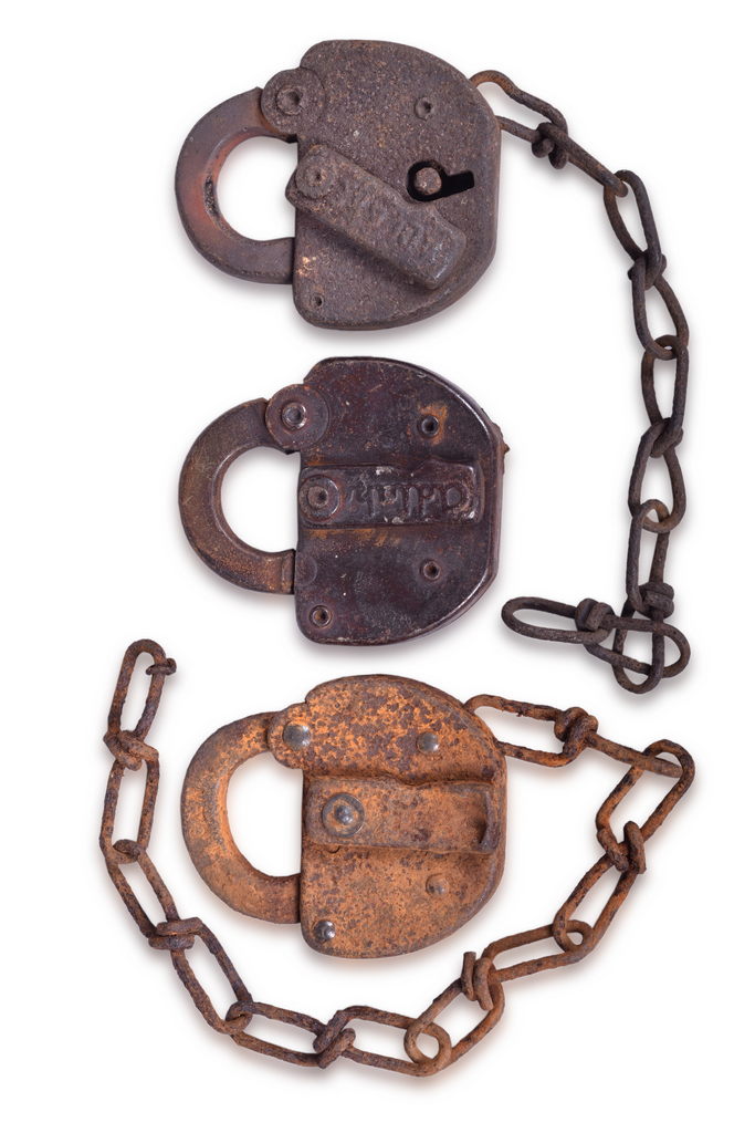 1180 - Three Toledo Terminal and B&O Columbus and Newark Railroad Steel Locks thumbnail