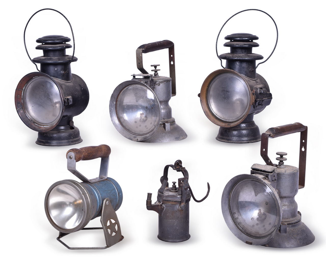 1262 - Group of Six Lanterns - Carbide, Star Battery Powered, and Dietz Night Drivers Friend thumbnail