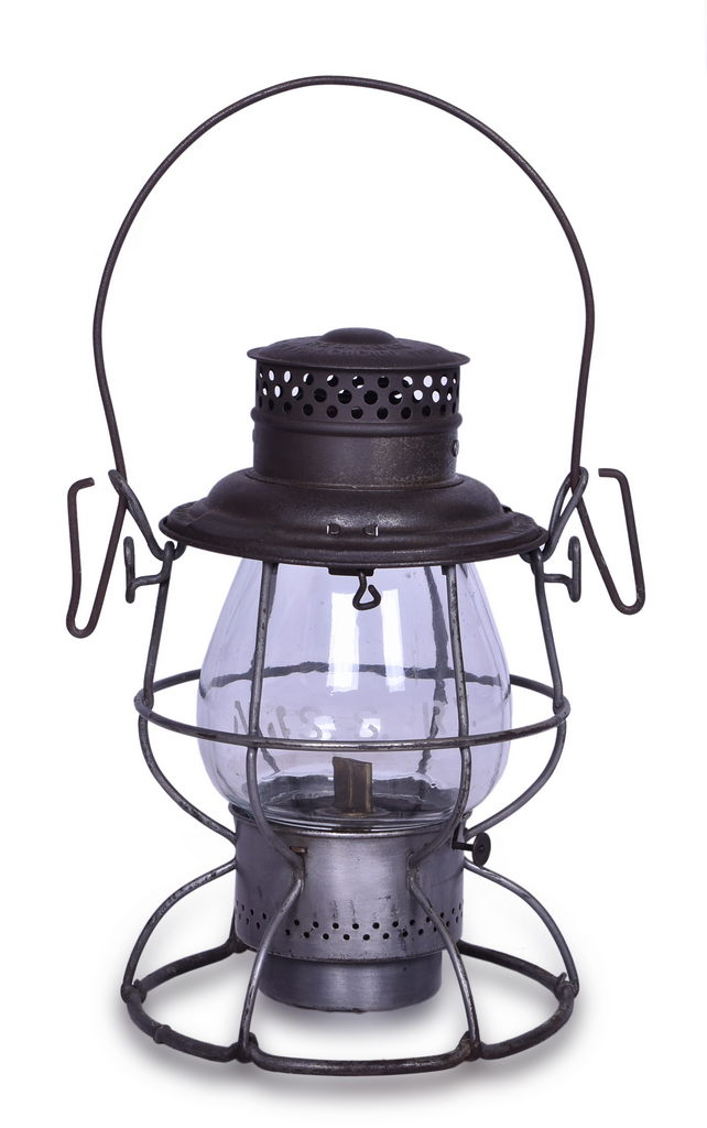 1404 - Newberg & South Shore Railway Adams & Westlake Reliable Lantern w/ Clear Globe thumbnail