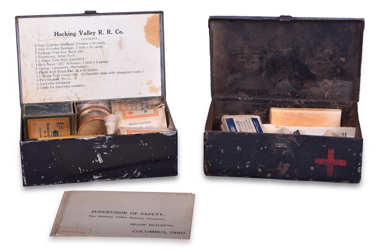 1418 - Hocking Valley Railroad and Chesapeake and Ohio Railroad First Aid Kits thumbnail