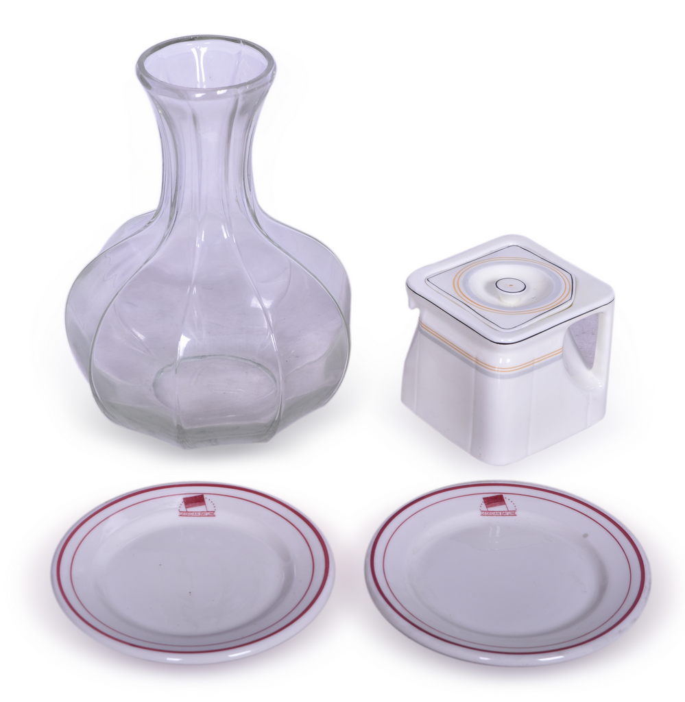 1439 - Four Steamship Items - SS United States Decanter, Cube Teapot, and Georgian Bay Line China Plates thumbnail