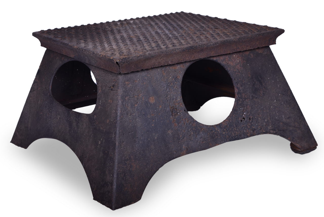 1622 - Unmarked Railroad Full Passenger Car Step Box thumbnail