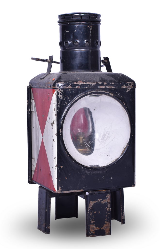 2018 - Deutsche Bahn German Railway Marker Lamp thumbnail