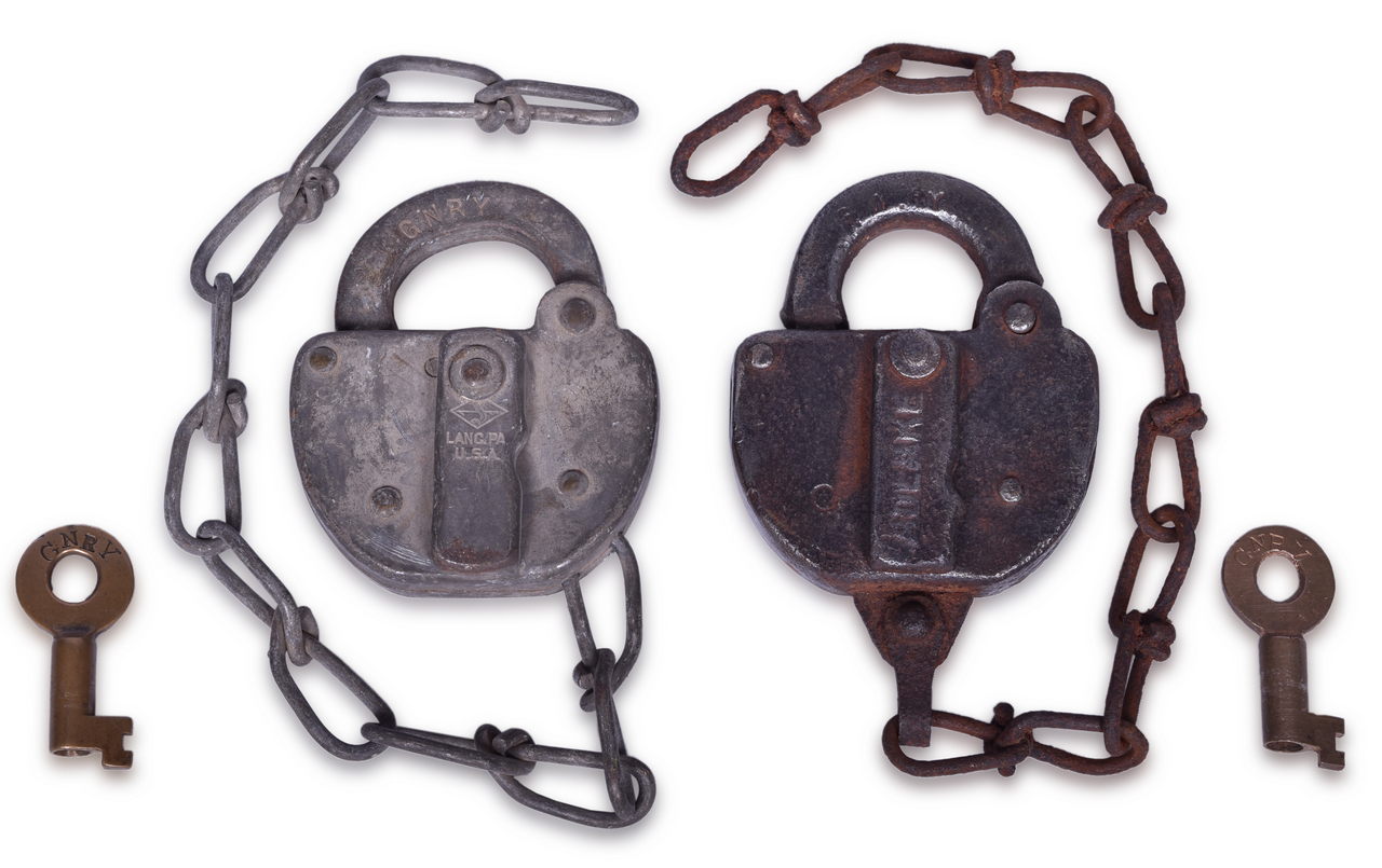 2086 - Pair of Great Northern Railway Steel Locks and Brass Keys - Adlake, F-S Hardware, etc. thumbnail