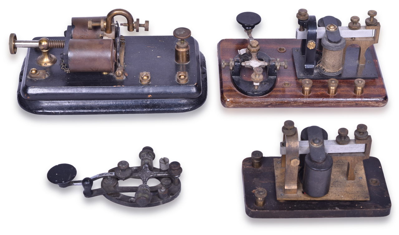 2092 - Telegraph Key and Sounder Lot thumbnail