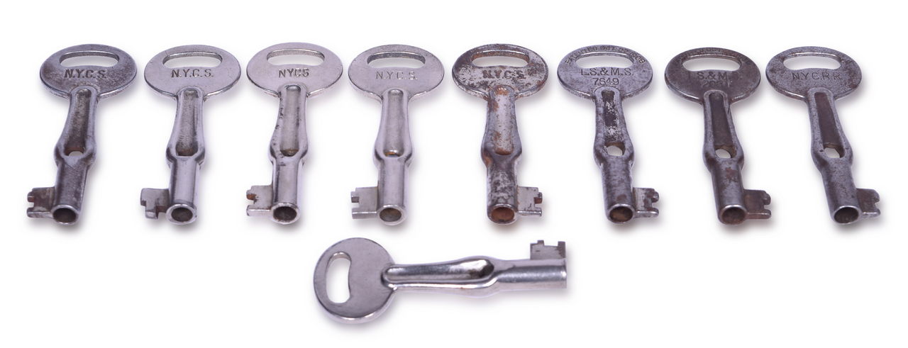 2142 - Nine Railroad Lock Oiler Keys - Lake Shore & Michigan Southern Railroad and New York Central thumbnail