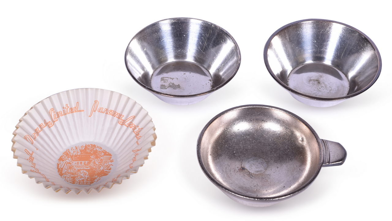 2243 - Three International Silver Illinois Central Railroad Silver Bowls and Two Panama Limited Paper Liners thumbnail