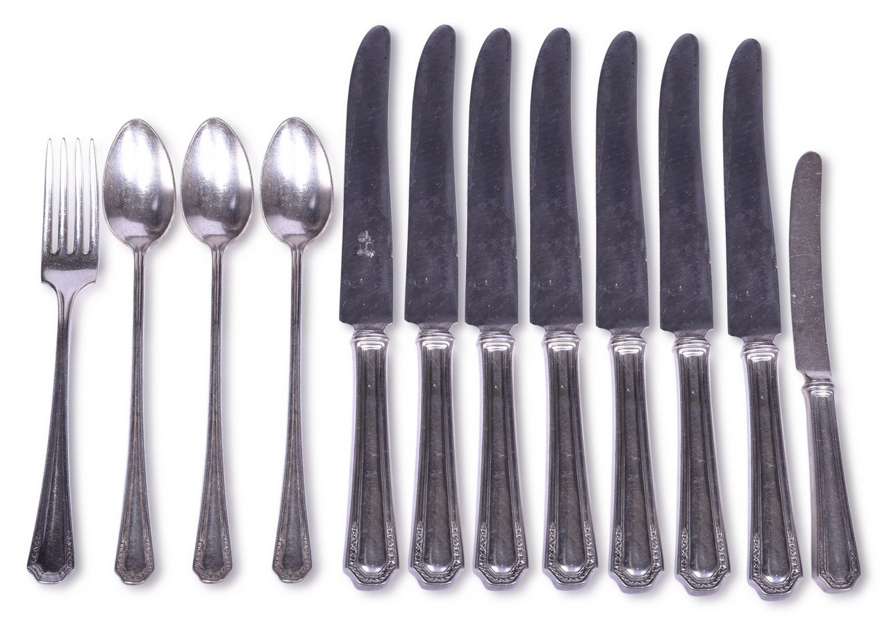 2403 - Twelve Pieces of Wabash Railroad Silver Flatware - Ambassador Iced Tea Spoons, Fork, Dinner Knives, and Butter Knife thumbnail