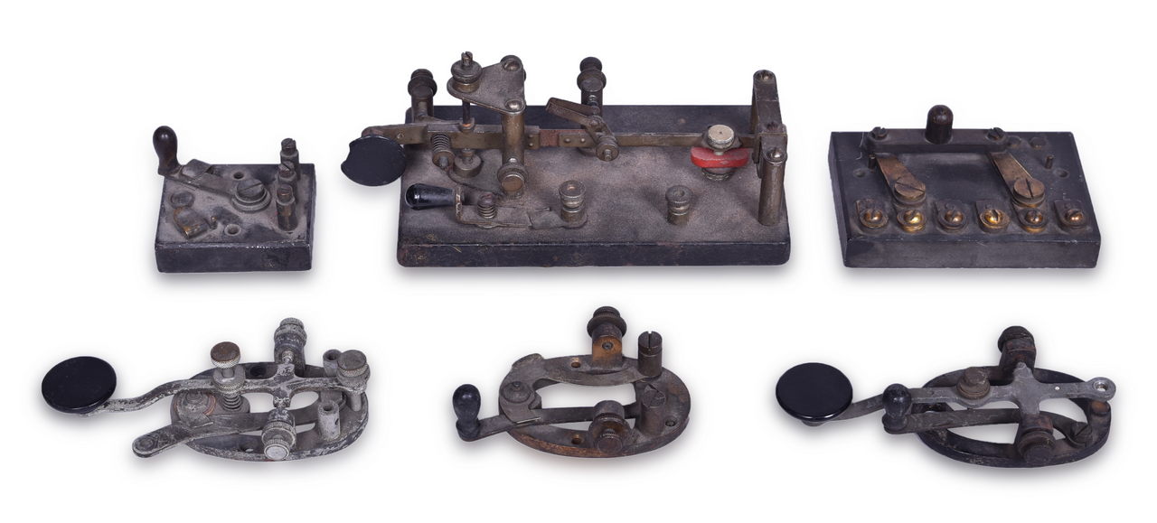 2446 - Group of Six Telegraph Keys and Switches thumbnail