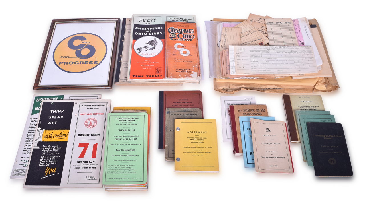 2055 - Large Group of Chesapeake & Ohio and Baltimore & Ohio Railroad Paper Items - Rule Books, Employee Timetables, Stationary, and More thumbnail