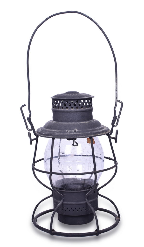 2062 - Adams & Westlake Wheeling and Lake Erie Lantern w/ Clear Cast Globe thumbnail