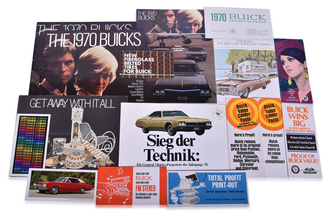 3414 - 18 Pieces of 1970 Buick Promotional and Sales Literature - Wildcat, Rivera, Full Line thumbnail