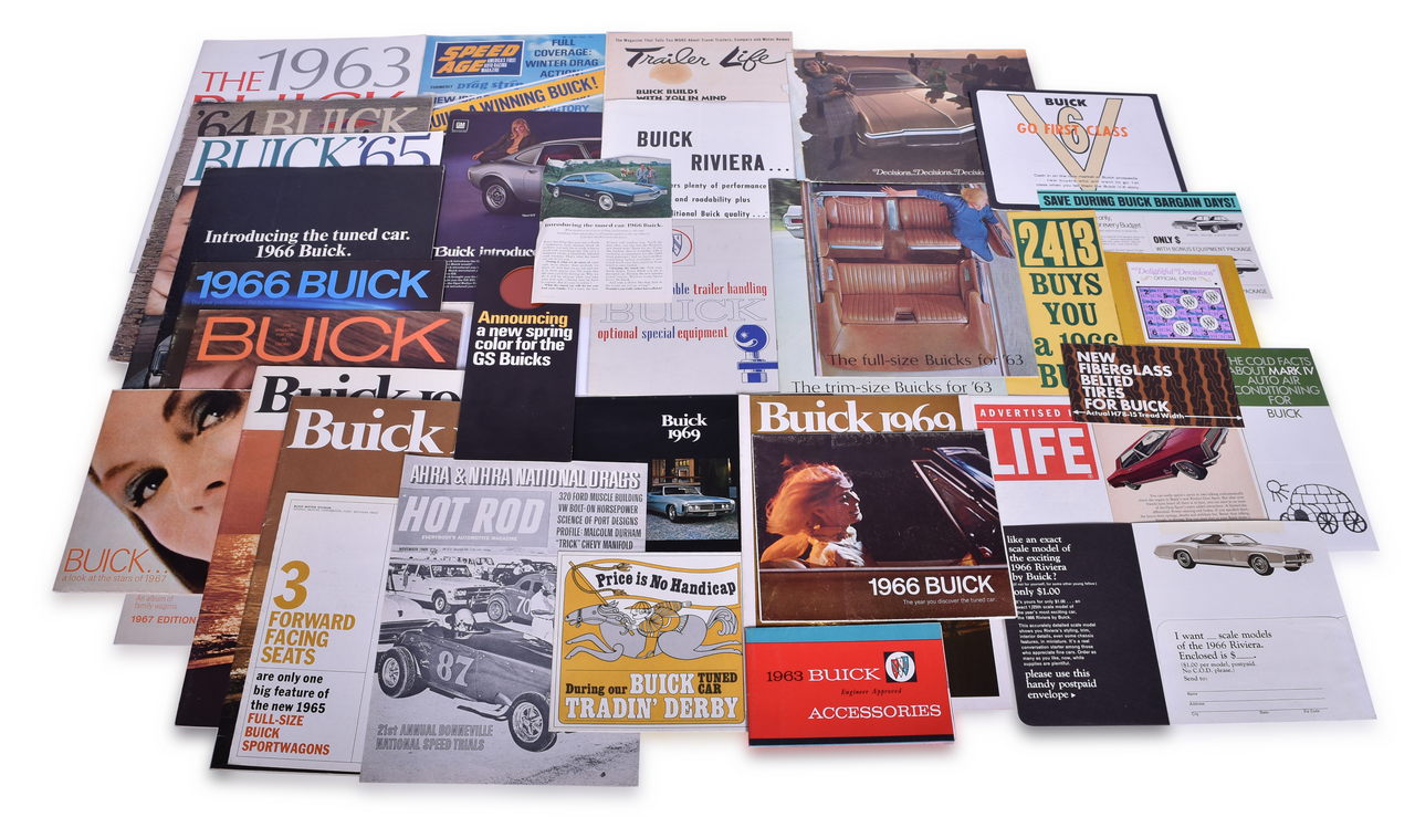 3504 - 38 Pieces of Buick Promotional and Advertising Literature 1963-1969 thumbnail