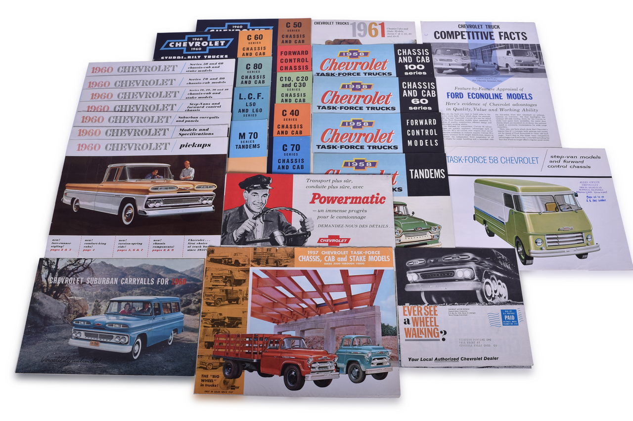 3526 - 25 Pieces of Chevrolet Passenger and Commercial Truck Sales and Promotional Literature 1958-1962 thumbnail