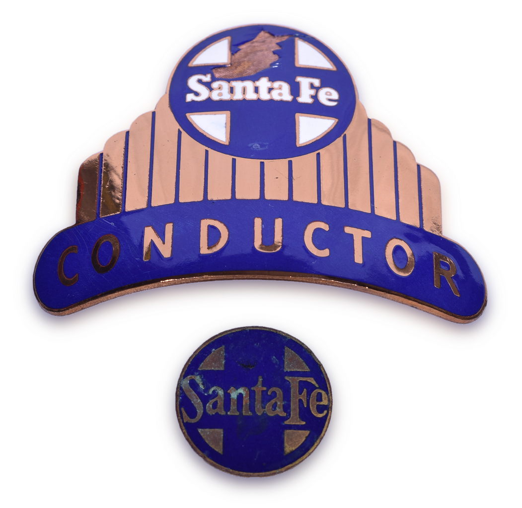 3014 - High Top Santa Fe Railroad Brass Conductor Cap Badge and Screw Back Pin thumbnail
