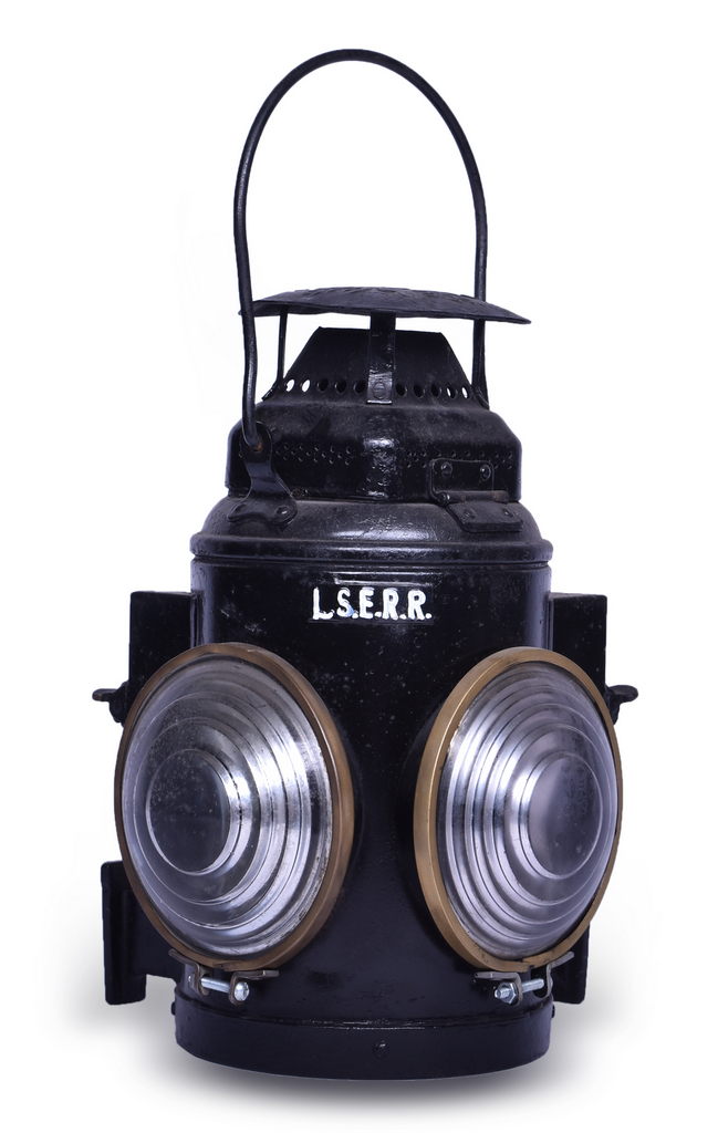 3066 - Lake Shore Electric Railroad Adams & Westlake Classification Lamp thumbnail