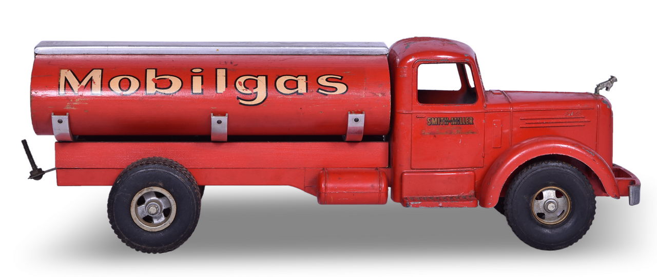3595 - Smith Miller Smitty Toys Pressed Steel Mobilgas Mack Truck thumbnail