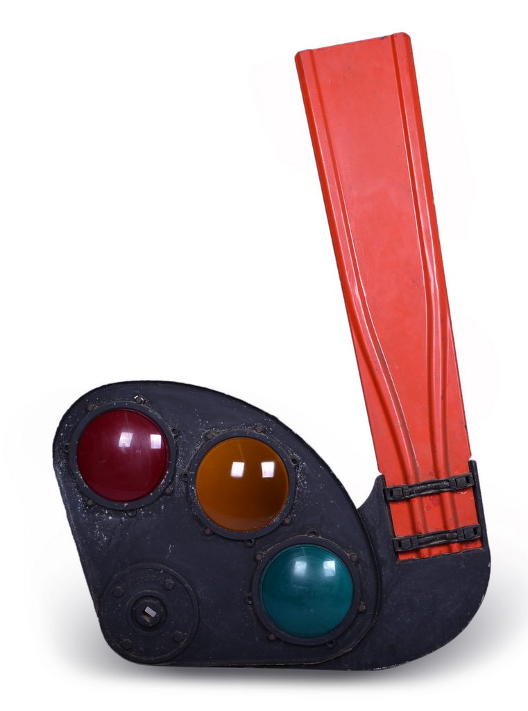 3174 - Chicago and North Western Railroad GRS Semaphore Blade thumbnail