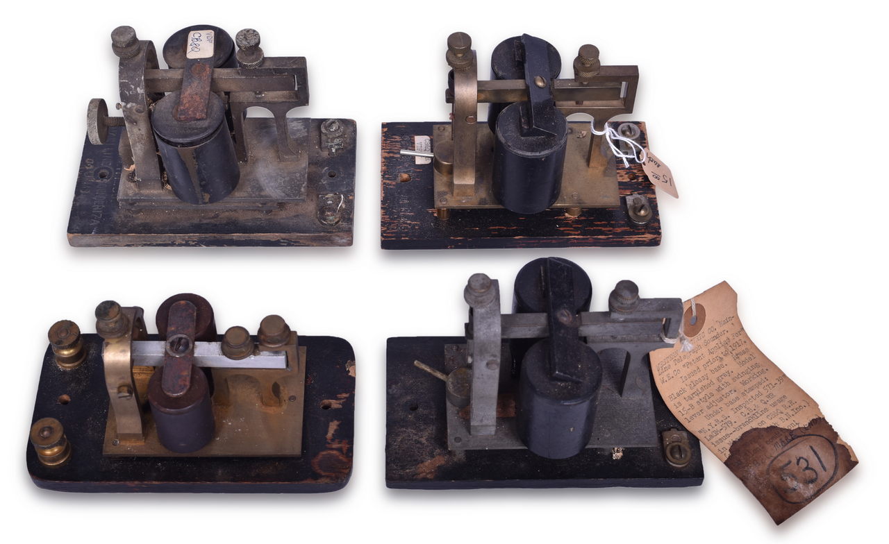 3195 - Four Chicago Burlington and Quincy Railroad Telegraph Sounders - Model 15-B Western Electric Mainline and Others thumbnail