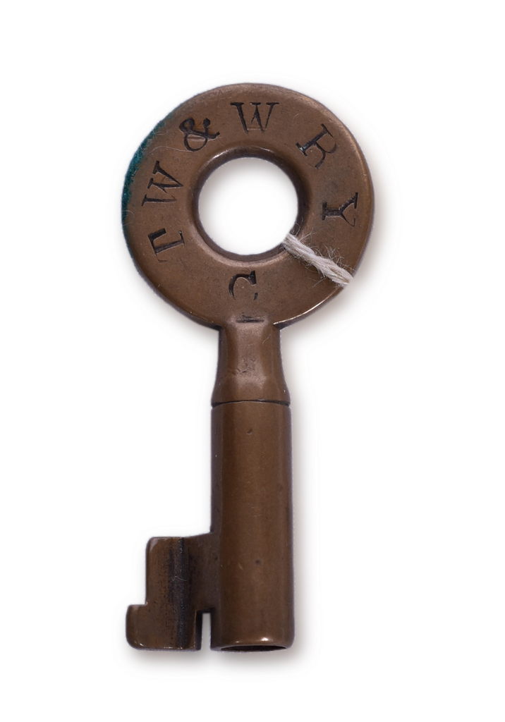 3204 - Toledo Wabash & Western Railroad Brass Key Single Ring Tapered Barrel thumbnail