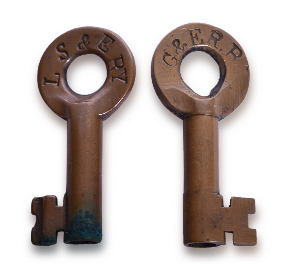 3208 - Pair of Logging Railroad Brass Keys - Greenbrier & Elk River Railroad and Lake Shore & Eastern Railway thumbnail