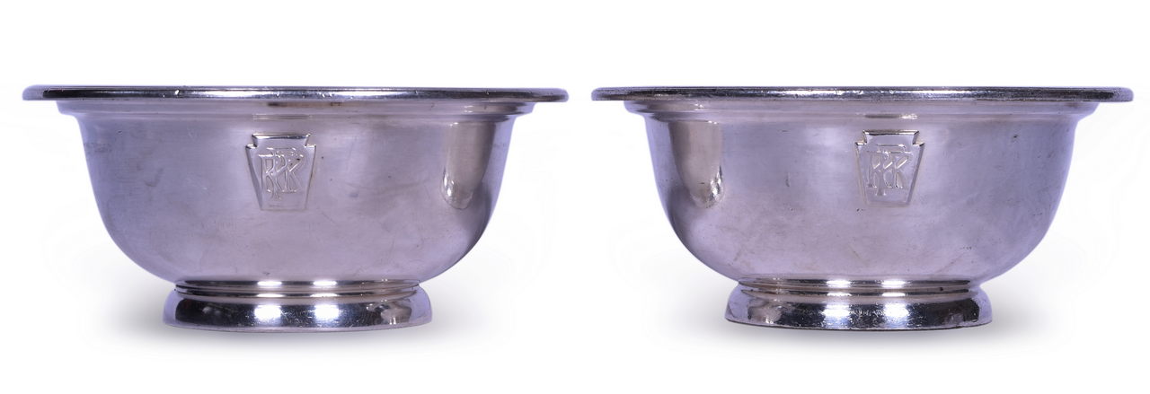3261 - Pair of Pennsylvania Railroad 20 Oz Silver Footed Bowls thumbnail