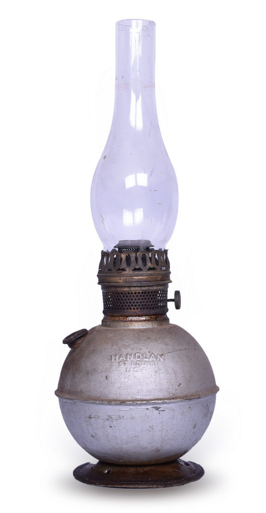 3263 - Handlan Plume & Atwood Kerosene Table Lamp with PYREX Glass Chimney thumbnail
