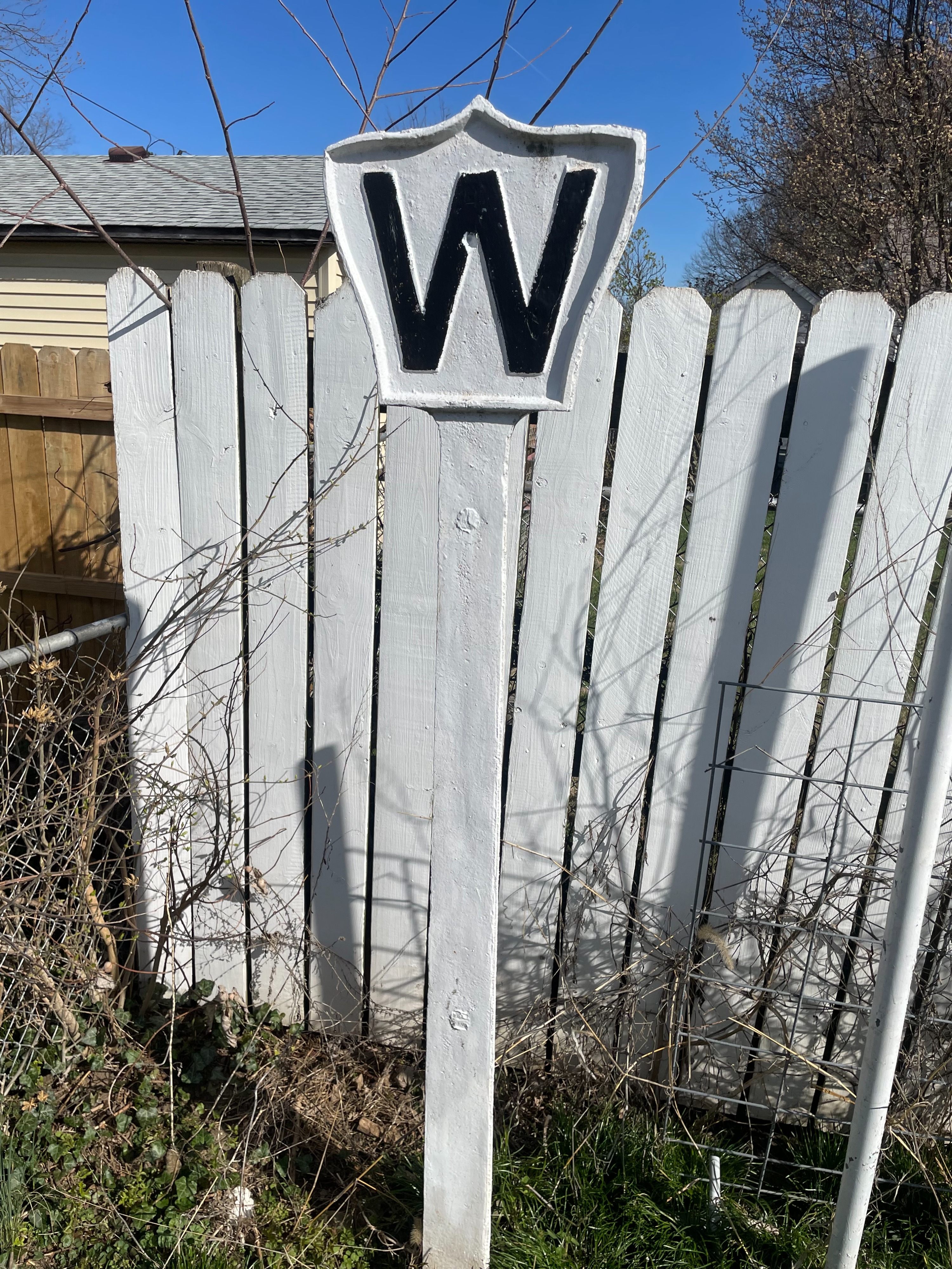 3292 - Cast Iron Railroad Whistle Post thumbnail