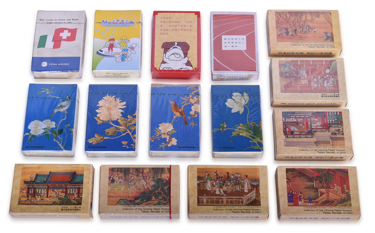 3445 - Fifteen Decks of China Airlines Playing Cards Including New Old Stock thumbnail