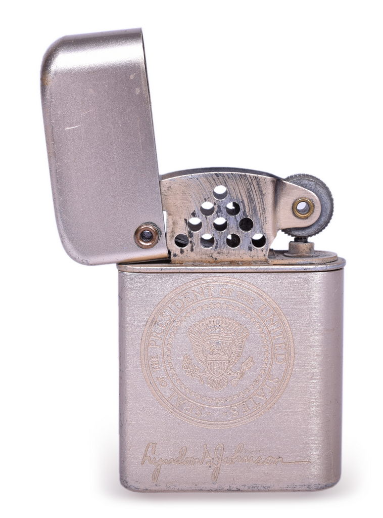 3447 - Lyndon B Johnson Presidential Storm Master Lighter - LBJ President of the United States thumbnail