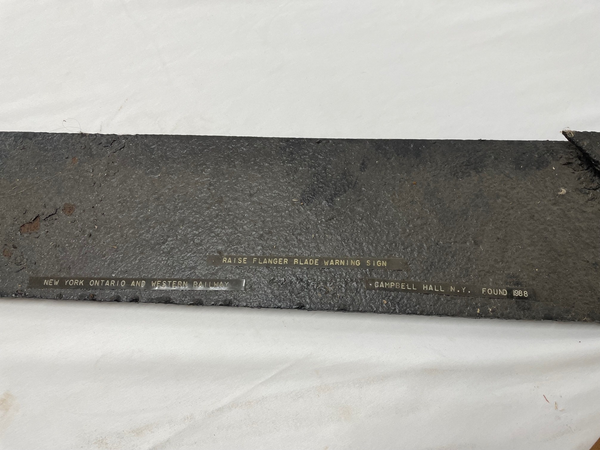 3351 - New York, Ontario and Western Steel Flanger Blade Sign thumbnail