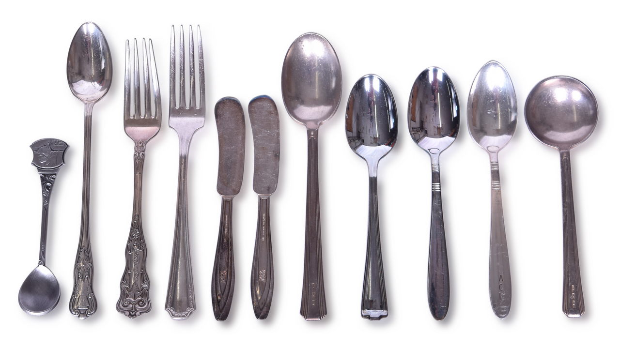 4509 - Eleven Pieces of Eastern and Central Railroad Flatware - Pennsylvania, Burlington, Lackawanna, Illinois Central, Norfolk & Western, and More thumbnail