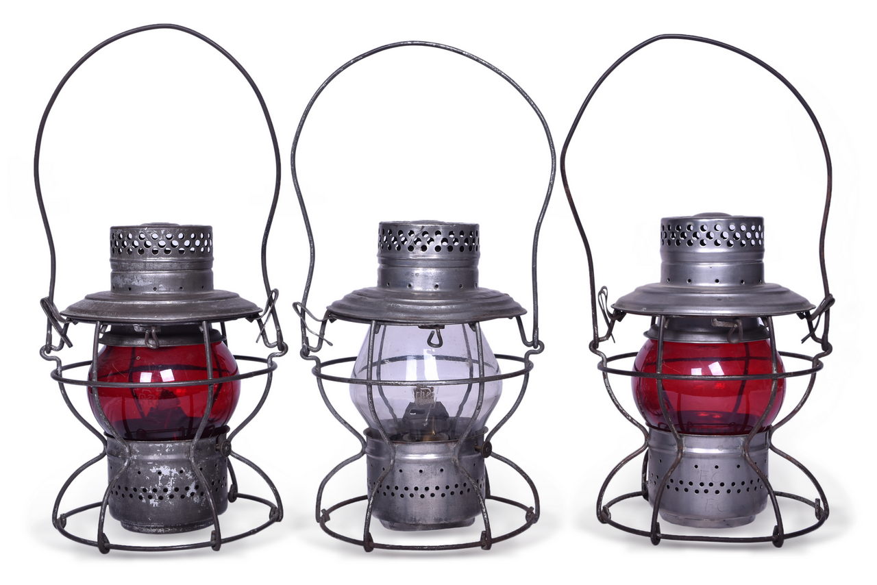 4619 - Three Handlan Pennsylvania Railroad Lanterns thumbnail
