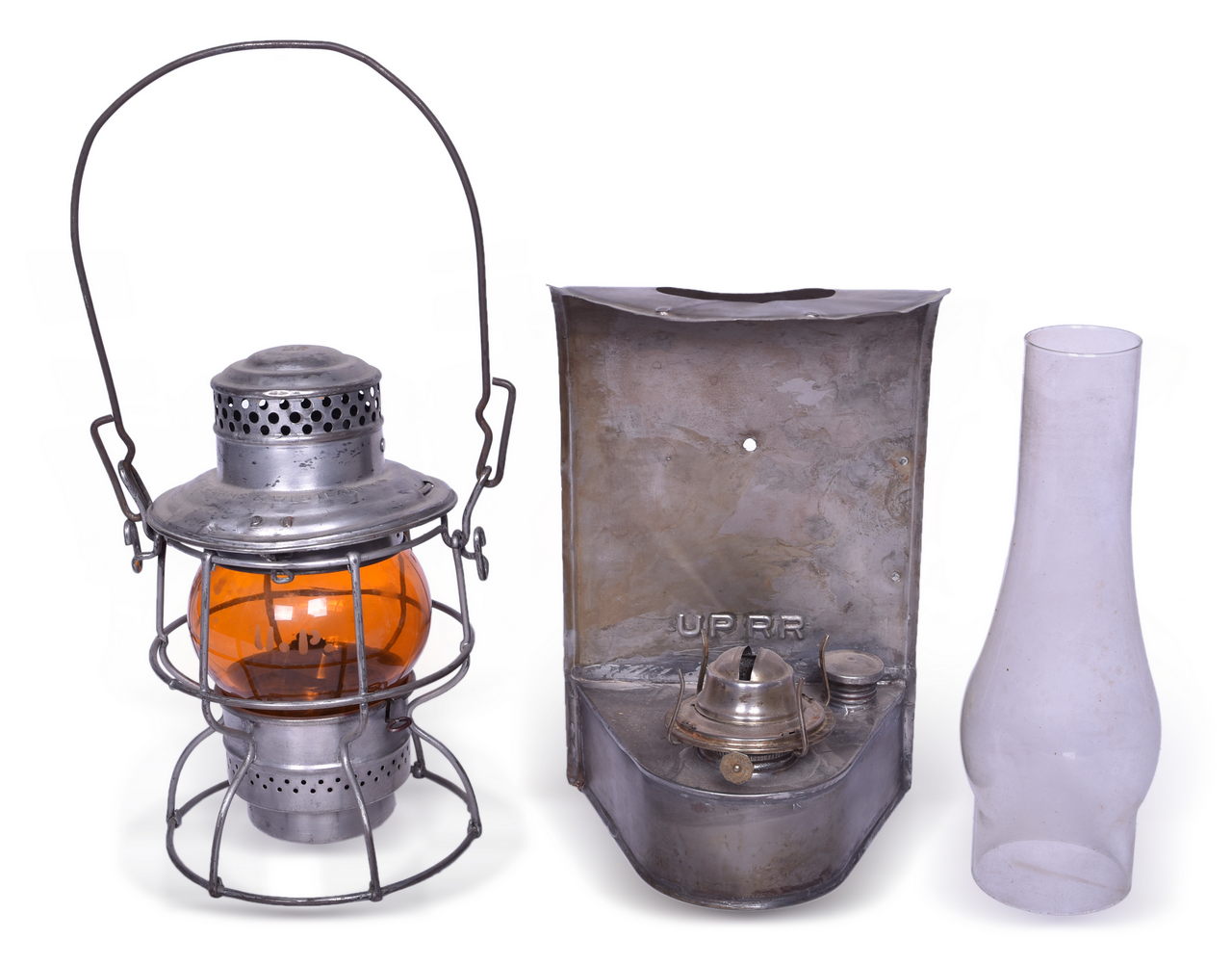 4653 - Union Pacific Railroad Adlake Kero Lantern and Johnson Urbana Caboose Wall Lamp thumbnail