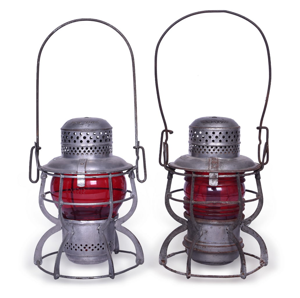 4657 - Pair of Louisville & Nashville Railroad Armspear 