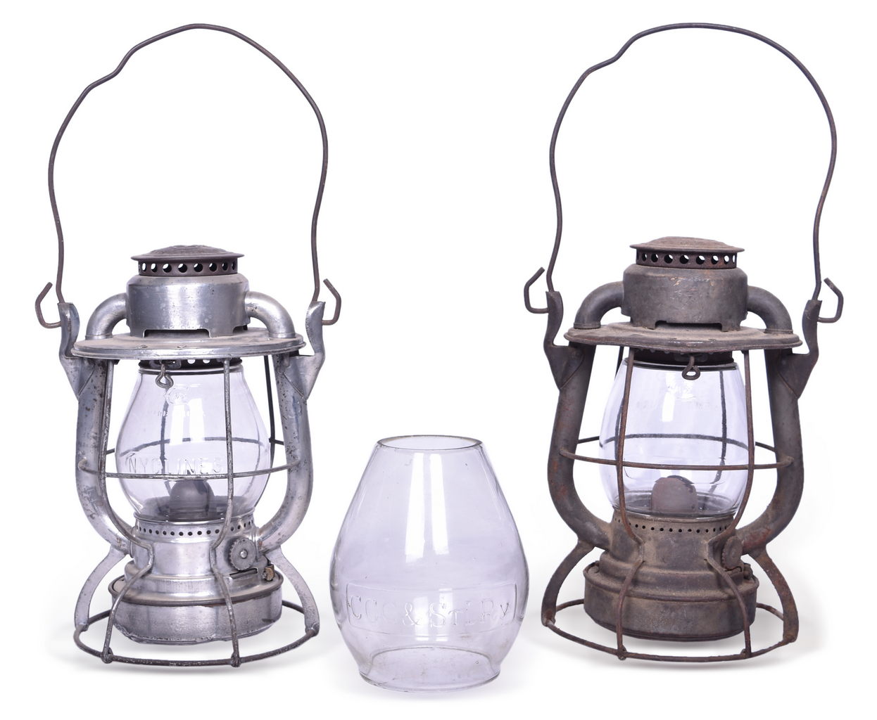 4662 - Cleveland, Cincinnati, Chicago and St. Louis Railway Big Four Dietz Vesta Lanterns and Corning Clear Globe thumbnail