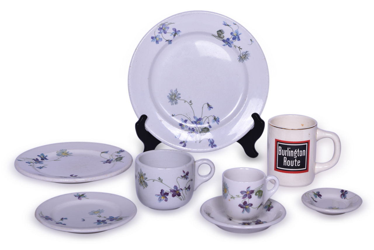 4019 - CB&Q Burlington Route Railroad Violets & Daisies China Plates, Demitasse Set, Butter Pat, Coffee Cup, and Mug thumbnail