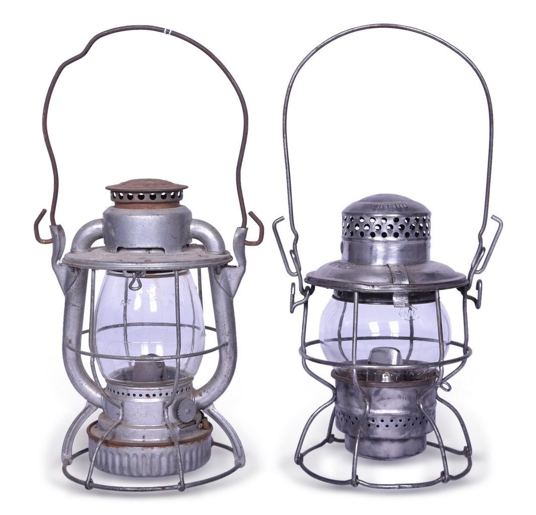 4036 - Pair of New York Central Railroad Lanterns - Adlake Kero and Dietz Vesta thumbnail