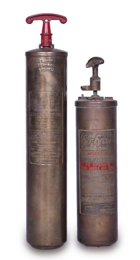 4068 - Pair of Railroad Passenger Car Fire Extinguishers - New York Central and Unmarked thumbnail
