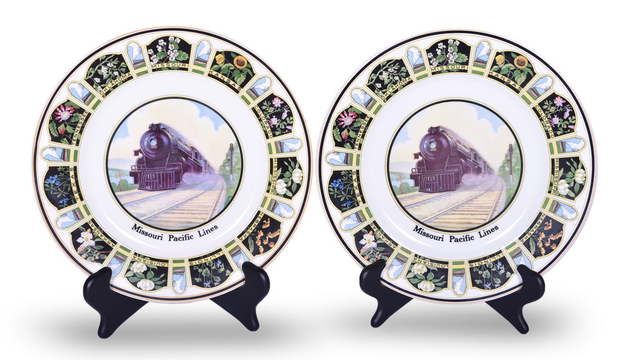 4083 - Pair of Missouri Pacific Lines Railroad China State Flowers Service Plates 10 1/2