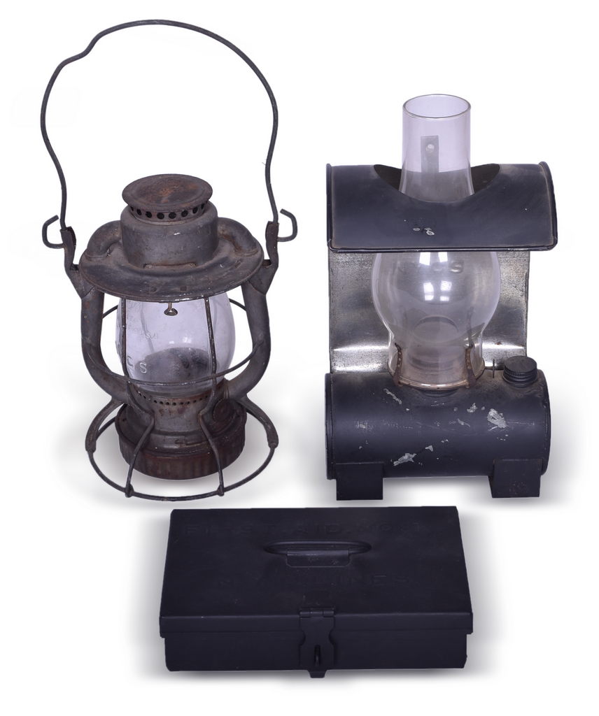 4166 - New York Central Railroad - Vesta Lantern, Caboose Wall Lamp, Metal Embossed First Aid Kit thumbnail